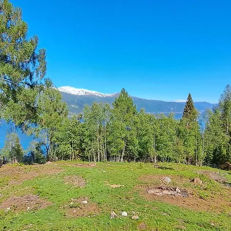 Holiday home Vesletun